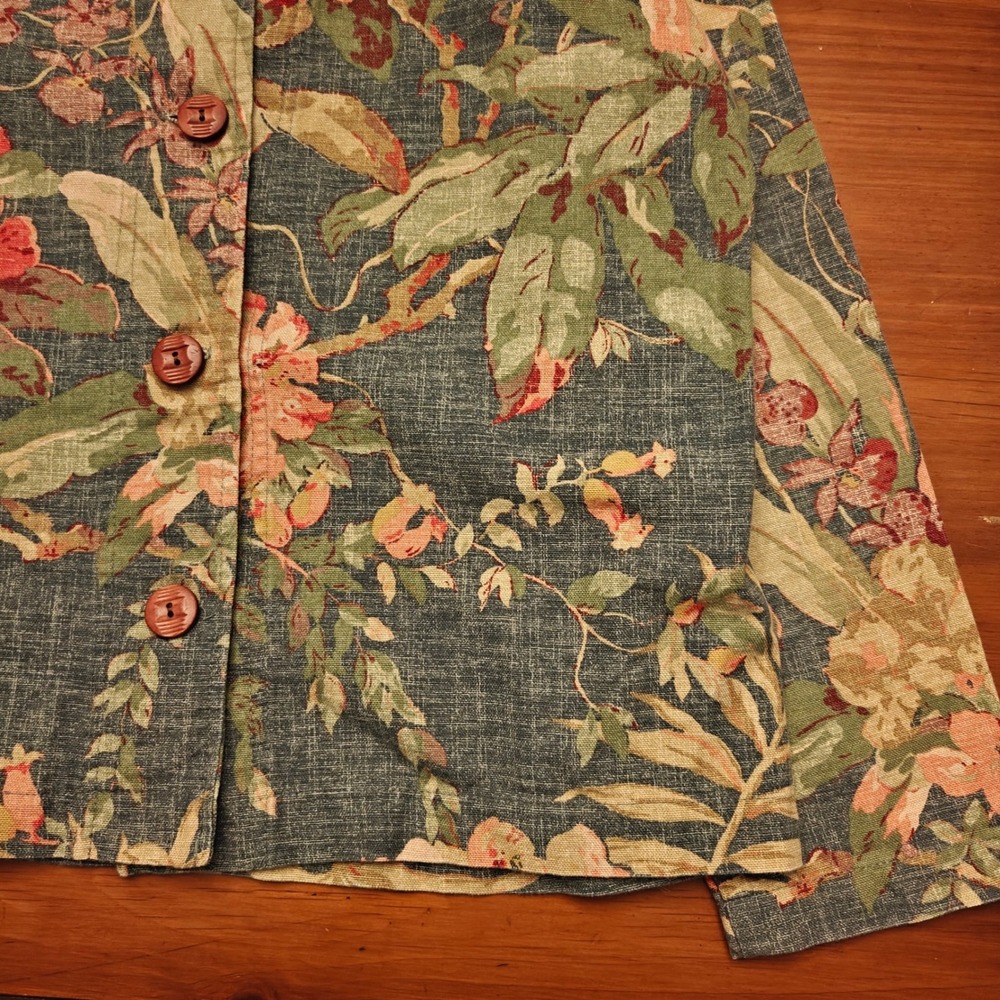 Floral Shacket Womens M Wood Button Hydrangea Garden Girl Coldwater Creek Cotton - Picture 3 of 6